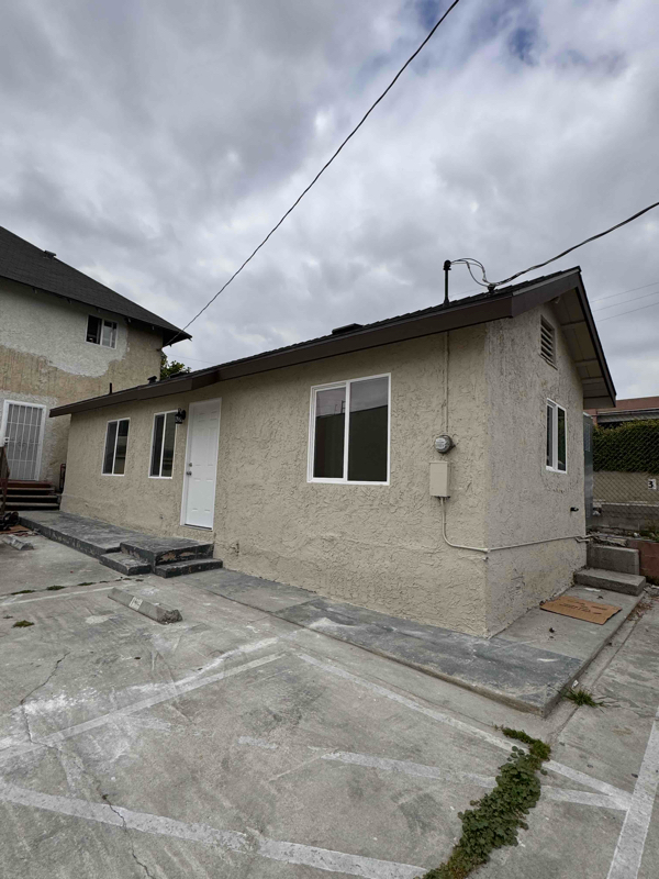 Building Photo - 1811 E Cesar E Chavez Ave