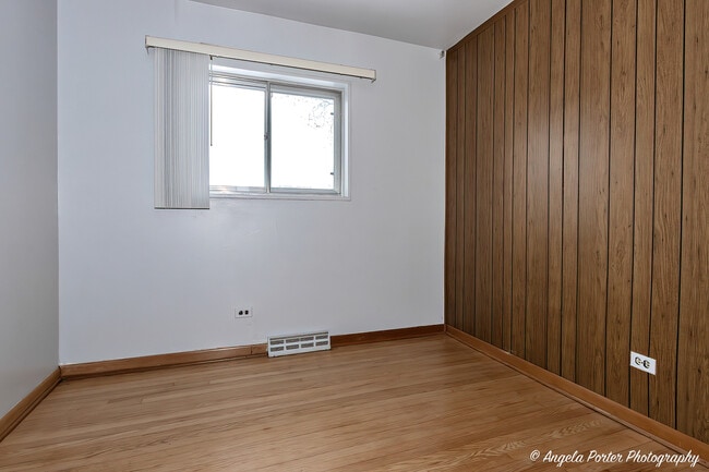 Building Photo - 43 E Judith Ann Dr