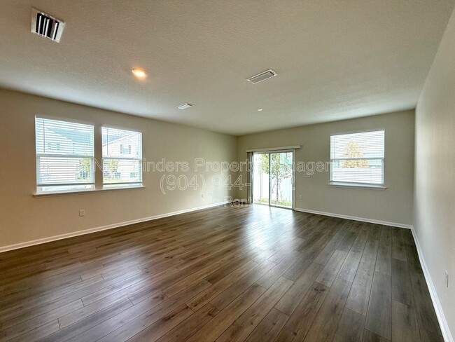 Building Photo - 11876 Junegrass Rd