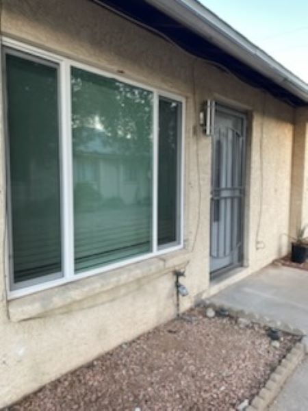 Building Photo - 341 E Vogel Ave