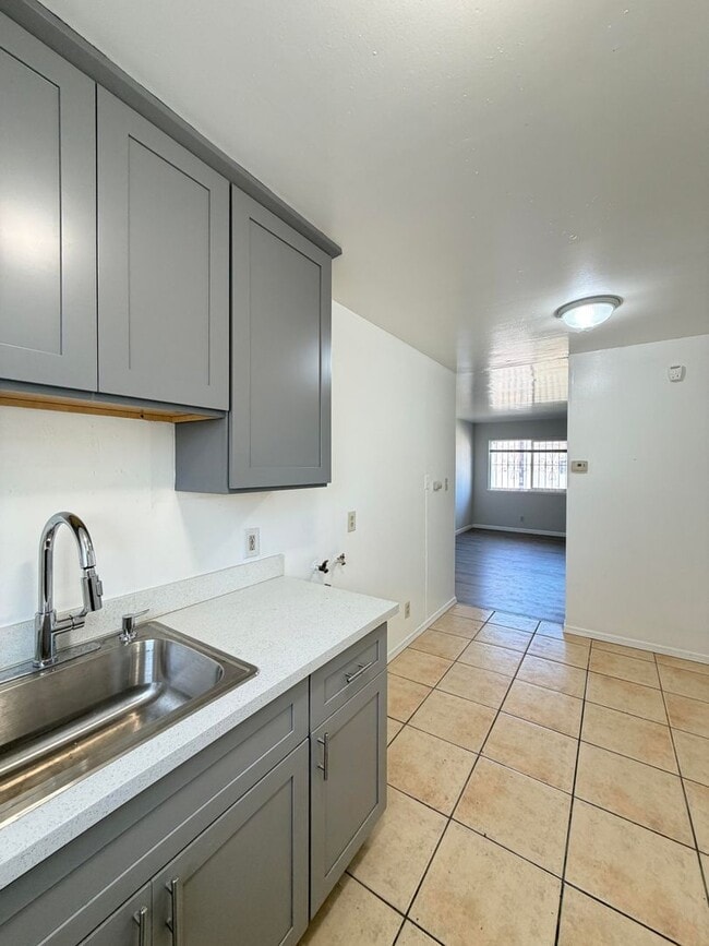 Building Photo - 4100-4106 S 41st Street