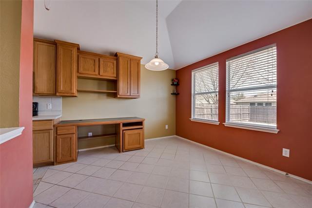 Building Photo - 315 Red Oak Ct