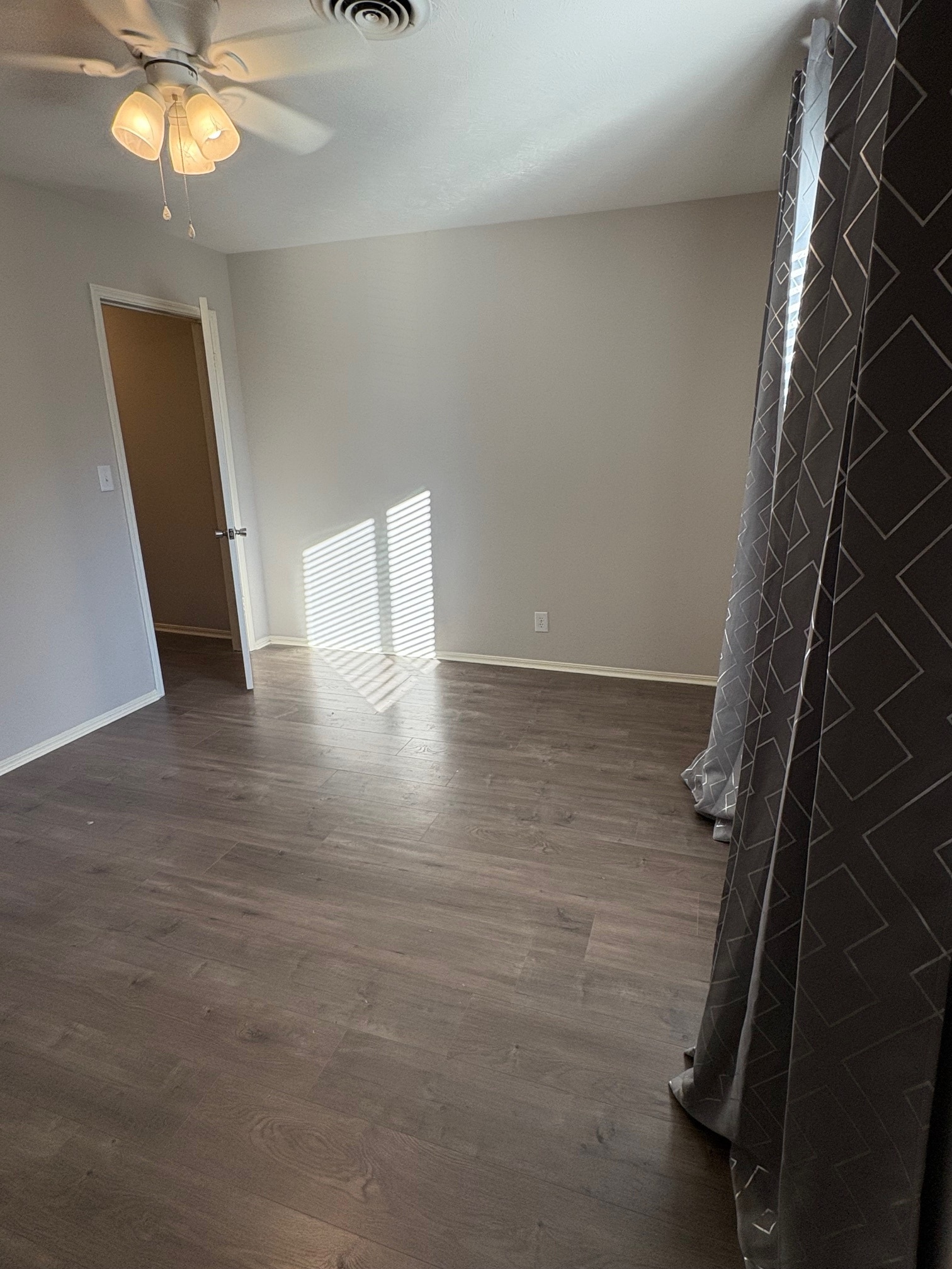 Building Photo - 2515 S Florence Pl