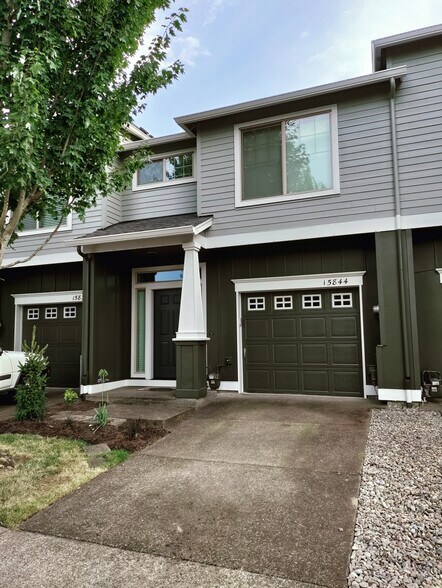 Building Photo - 15844 SW Bronner Ln