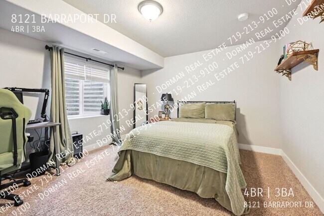 Building Photo - 8121 Barraport Dr