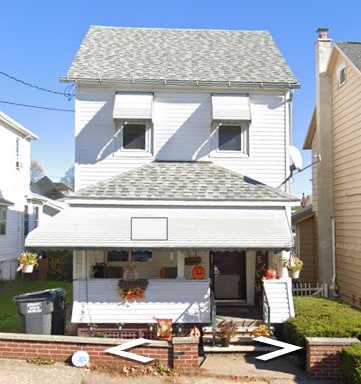 Primary Photo - 521 Cedar St