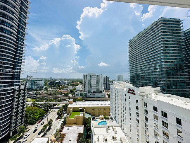 Building Photo - 1250 S Miami Ave