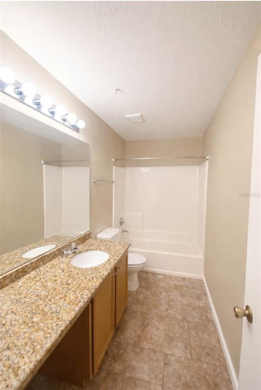 Building Photo - 168 Reserve Cir