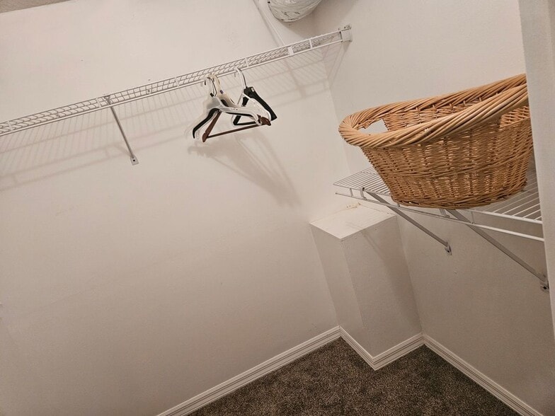 Building Photo - 8520 US HWY 1, D5