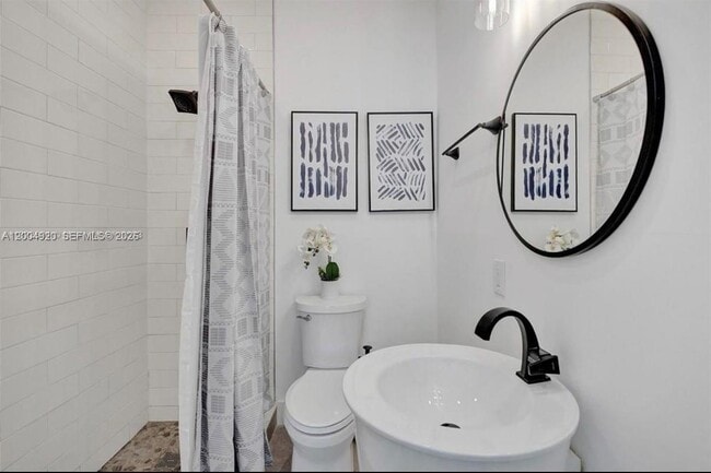 Building Photo - 11400 NW 7th St