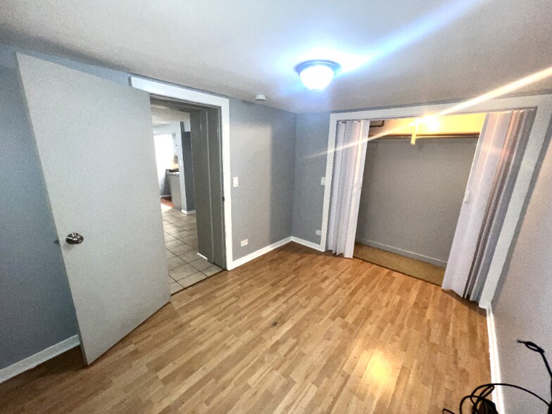 Building Photo - 2701 E 75th Pl