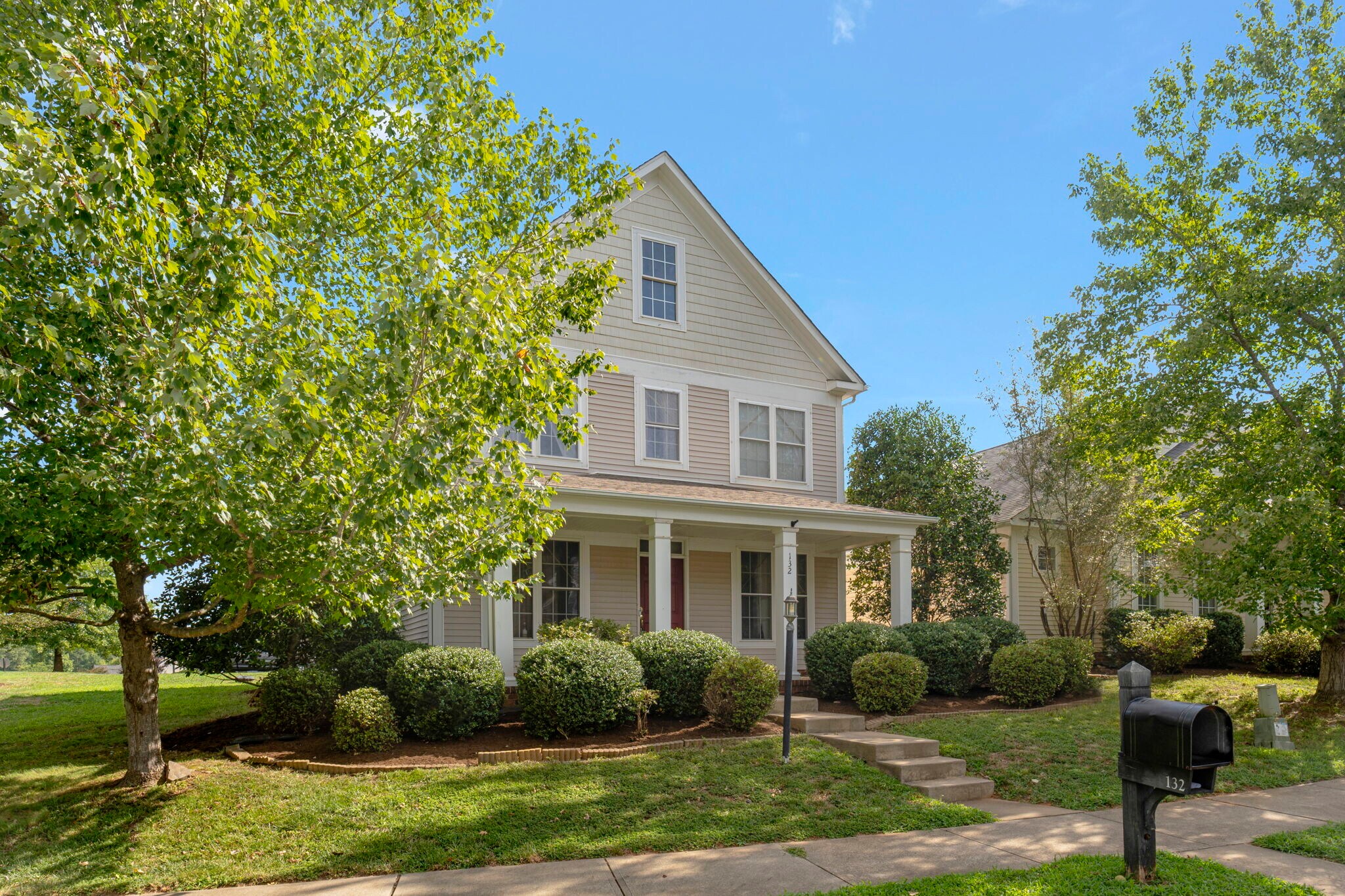 Building Photo - 132 St Andrews St