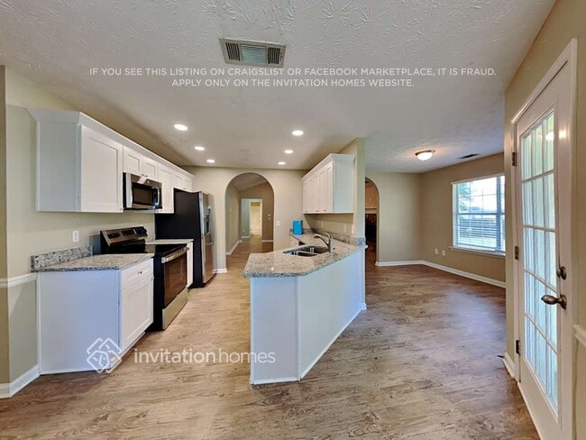 Building Photo - 4165 Janel Ln