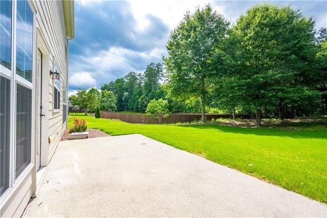 Building Photo - 8405 Friarbridge Dr