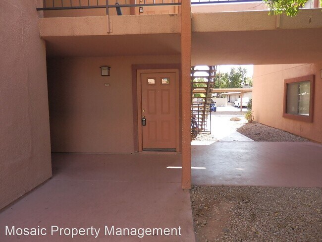 Building Photo - 2 br, 2 bath House - 330 S. Beck Avenue, #110