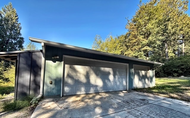 Building Photo - 360 E Rasor Rd
