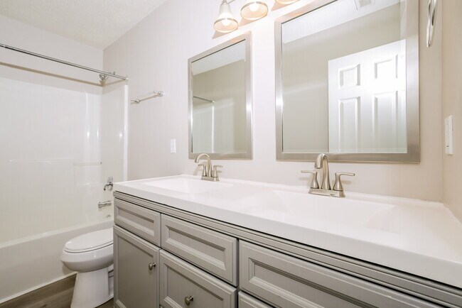 Building Photo - 8524 Bratt Ave