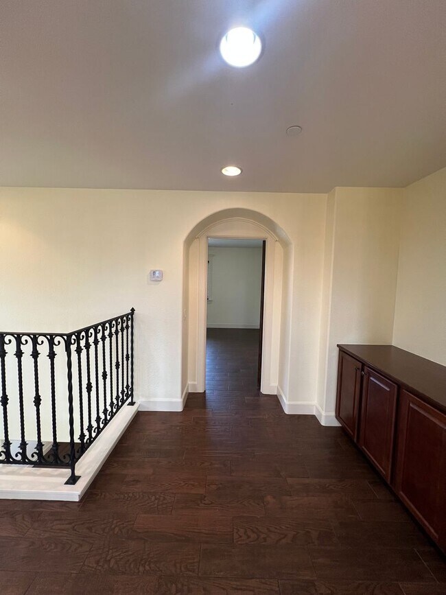 Building Photo - 14816 Huckleberry Dr