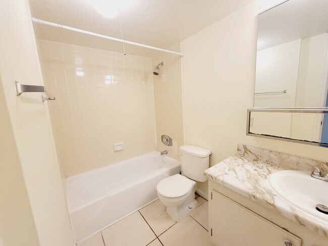 Building Photo - 1500 N Congress Ave