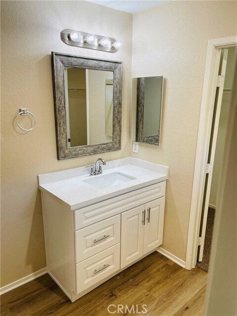 Building Photo - 147 Ropango Way