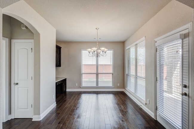 Building Photo - 15609 Canyon Ridge