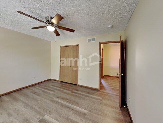 Building Photo - 172 Steiger Ct