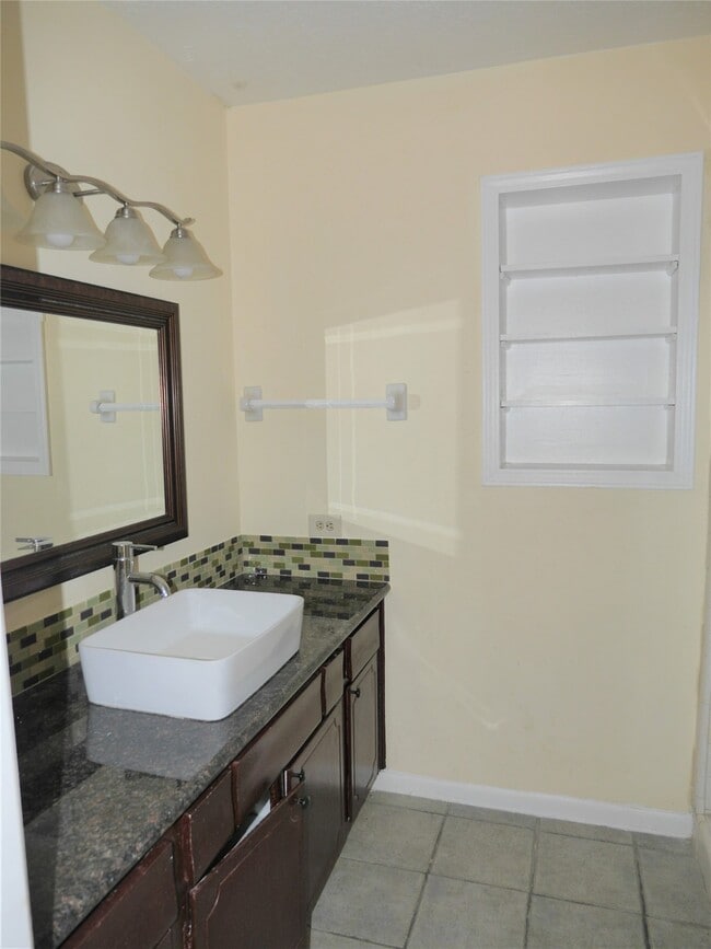 Building Photo - 11823 Carvel Ln