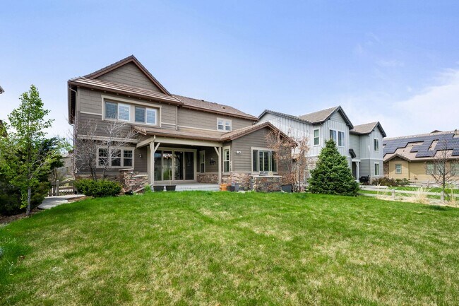 Building Photo - Luxury 4BD, 4BA Backcountry Home with Fenc...