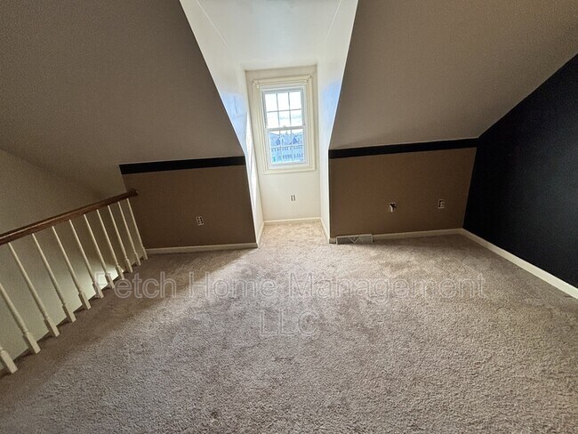 Building Photo - 143 Northwood Ct