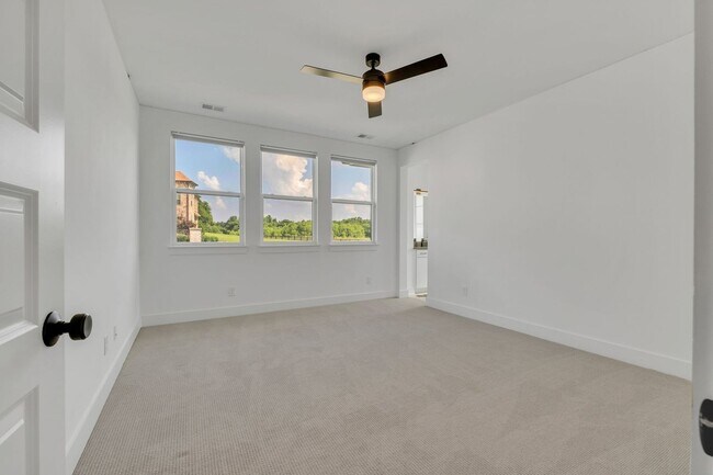 Building Photo - 6409 HIgh Top Ct