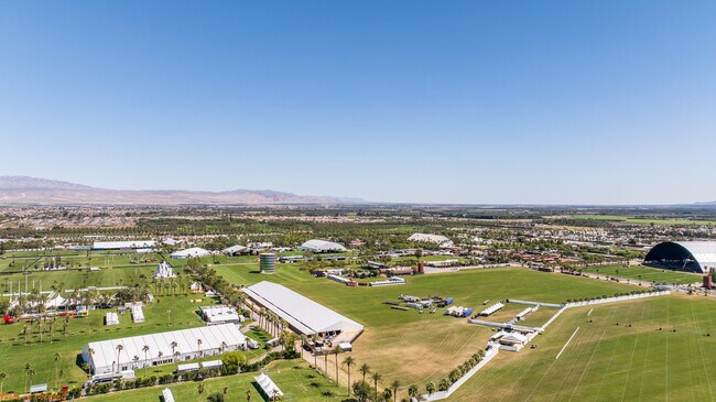 Building Photo - 48255 Monroe St