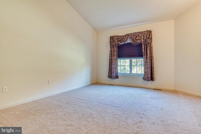 Building Photo - 1802 Schindler Dr