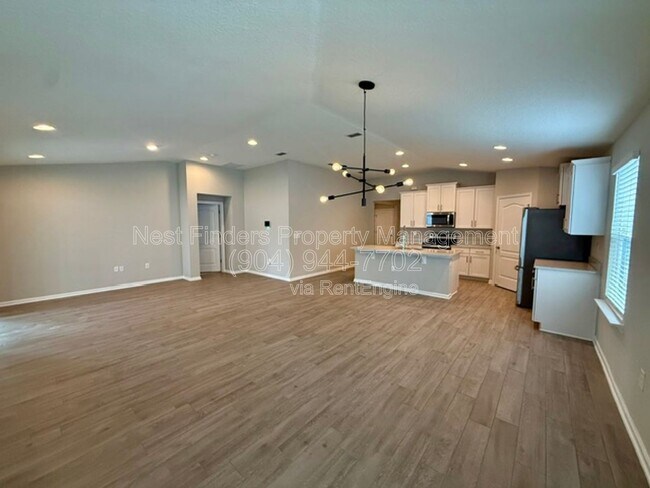 Building Photo - 3130 Little Kern Ln