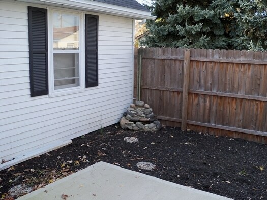 Building Photo - 7412 Township Road 269