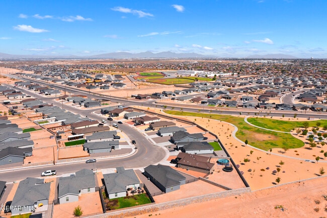 Building Photo - 1056 Nalito Beltran Pl