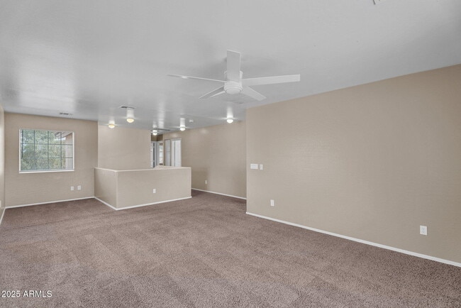 Building Photo - 31362 N Blackfoot Dr