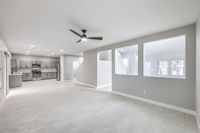 Building Photo - 2919 Cafe Racer Ct