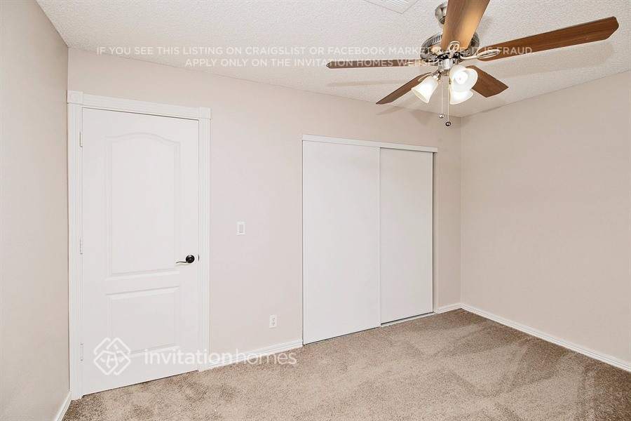 Building Photo - 2235 Windsor Dr