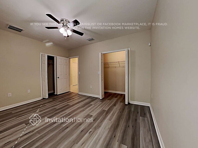 Building Photo - 4220 Harvest Cir