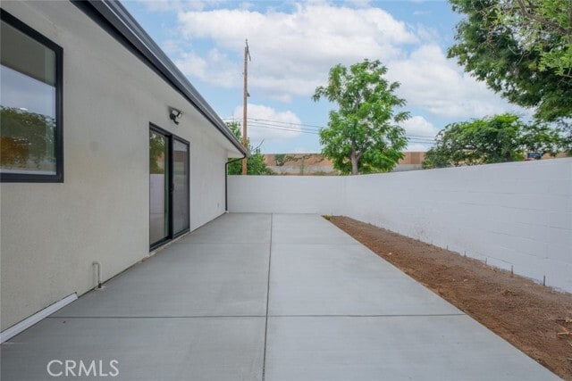 Building Photo - 7734 N Glenoaks Blvd