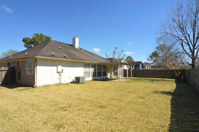 Building Photo - 11514 Sagecreek Dr
