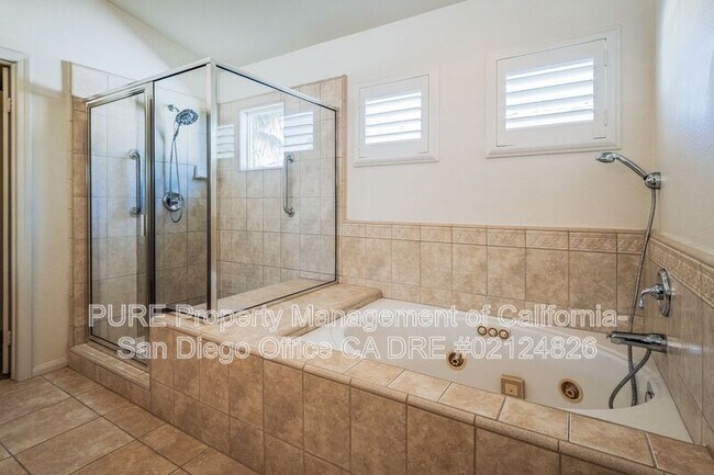 Building Photo - 5568 Foxtail Loop