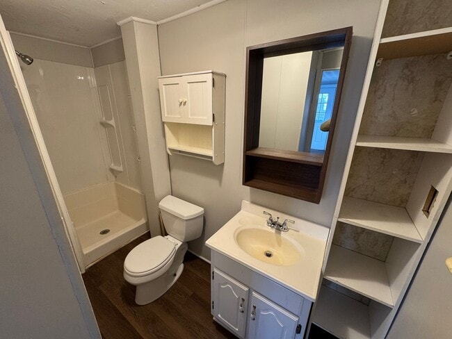 Building Photo - 43-49 Friend St