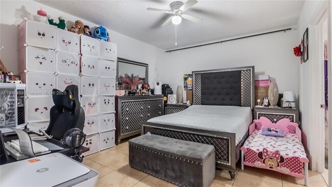 Building Photo - 8390 NW 103rd St