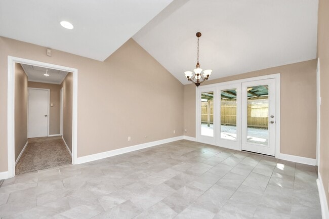Building Photo - 11923 Briar Forest Dr