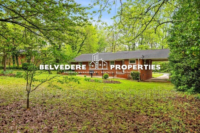 Building Photo - 2203 Oak Hill Dr