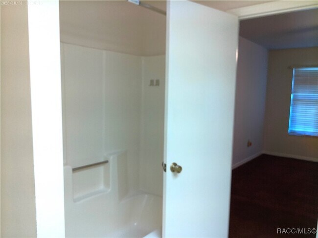 Building Photo - 2269 N St Lucie Point