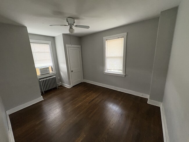 Building Photo - 2032 Wightman St