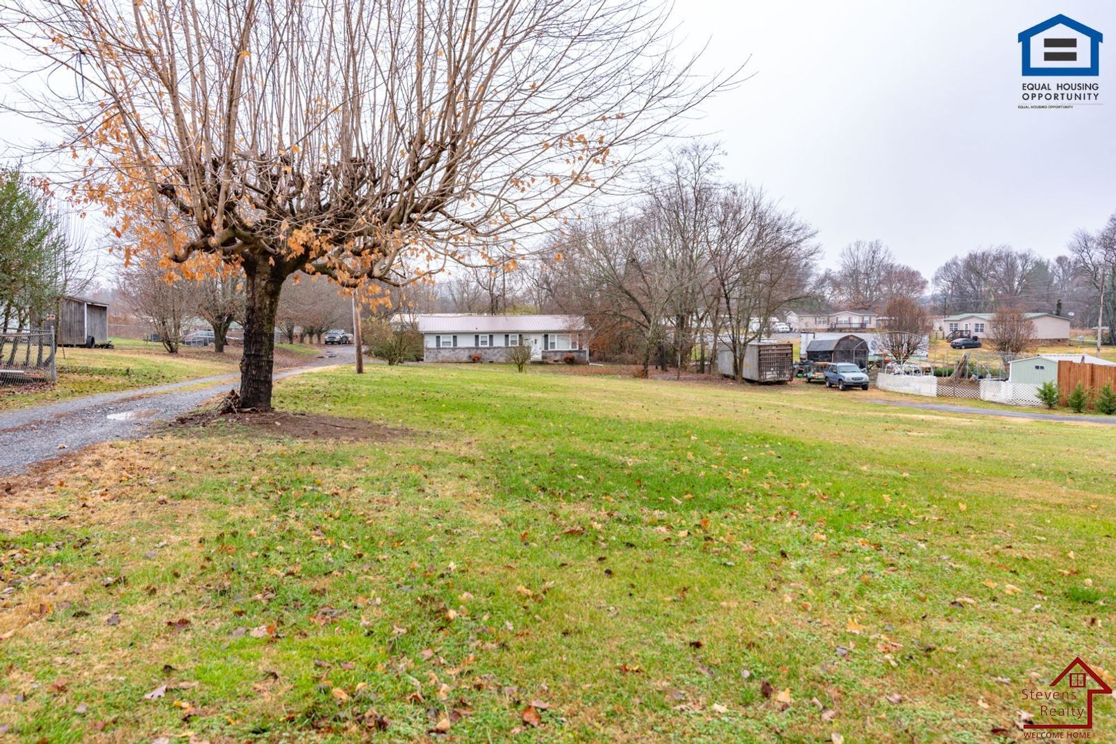 Building Photo - 1211 Dale Way