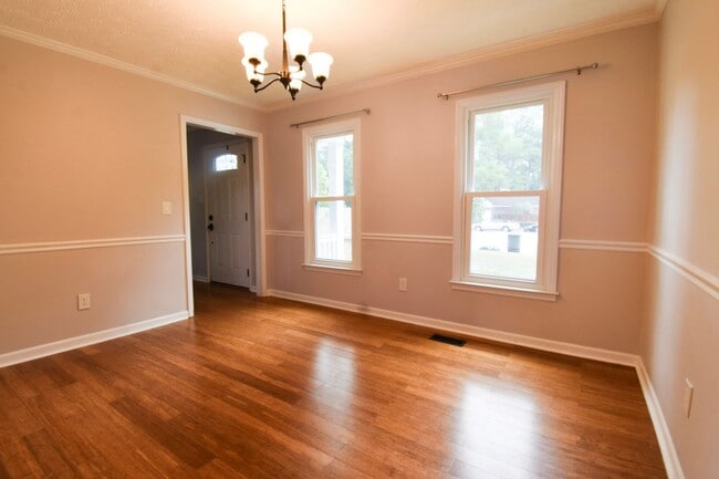 Building Photo - Coming Soon!! 3 Bedroom 2.5 Bathroom : Dogs Okay